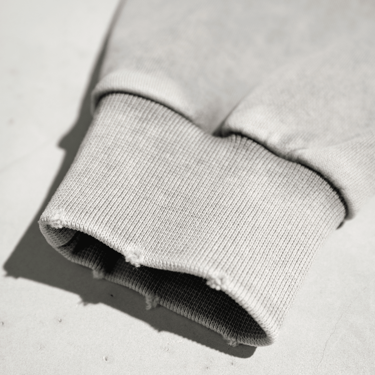 LUVYASELF - Washed Raw-Edge Cropped Crew Neck Sweatshirt（380GSM）